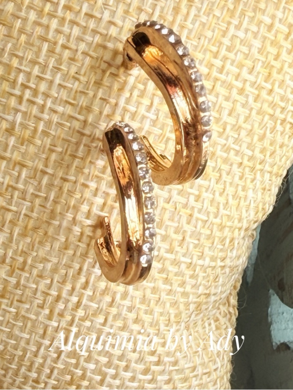 Gold Crystal Hoop Earrings - Alquimia